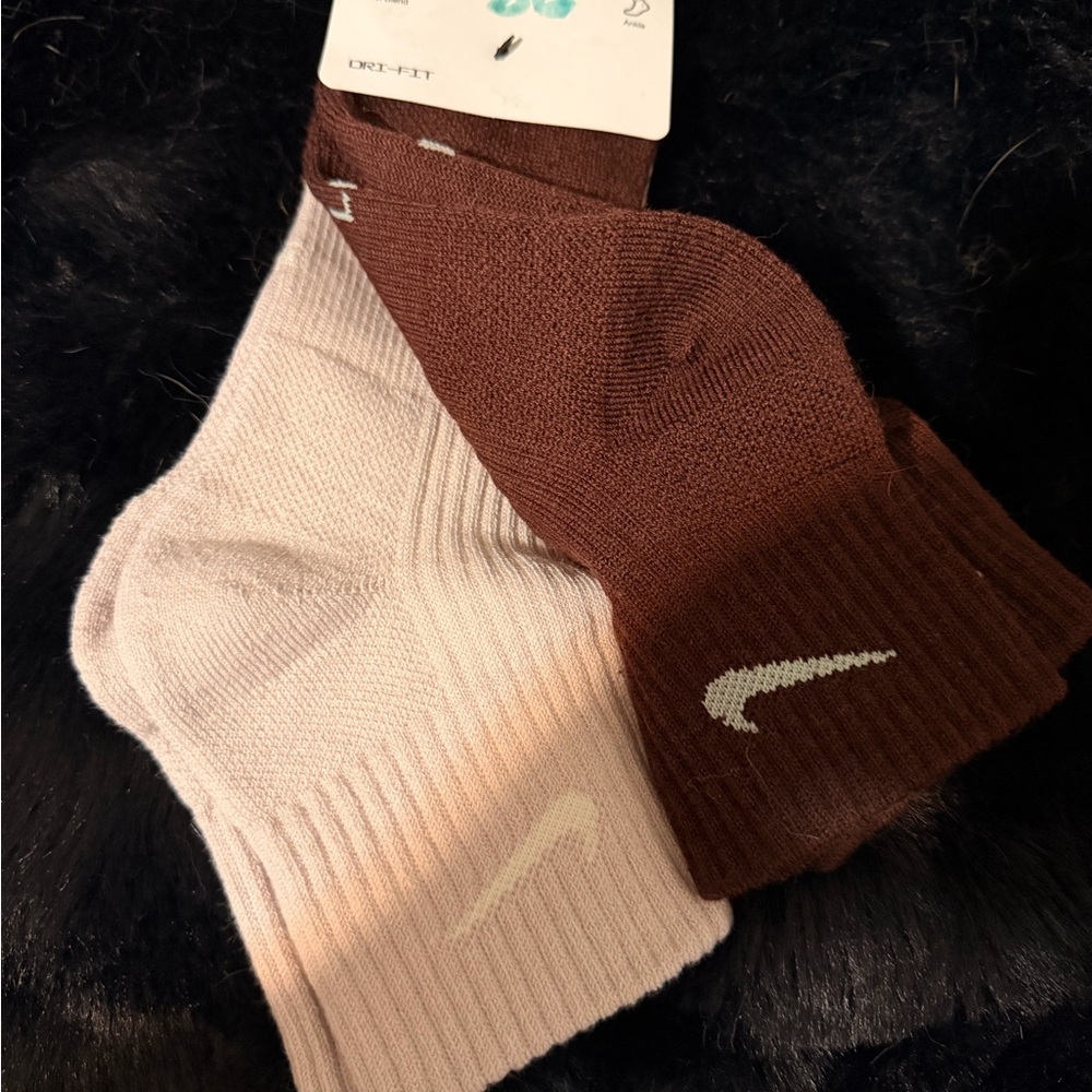 Brand New Nike Wool Blend Socks